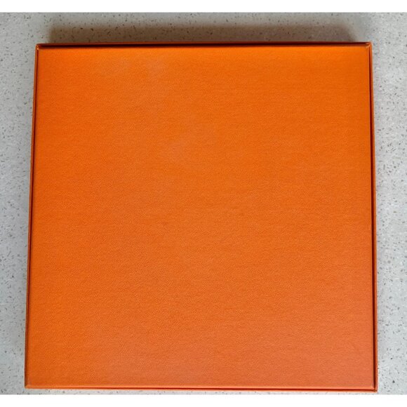 Hermes Orange Scarf Gift Box With Tissue Paper 9 3/8” x 9.5” x 1” Luxury Storage - Picture 5 of 13